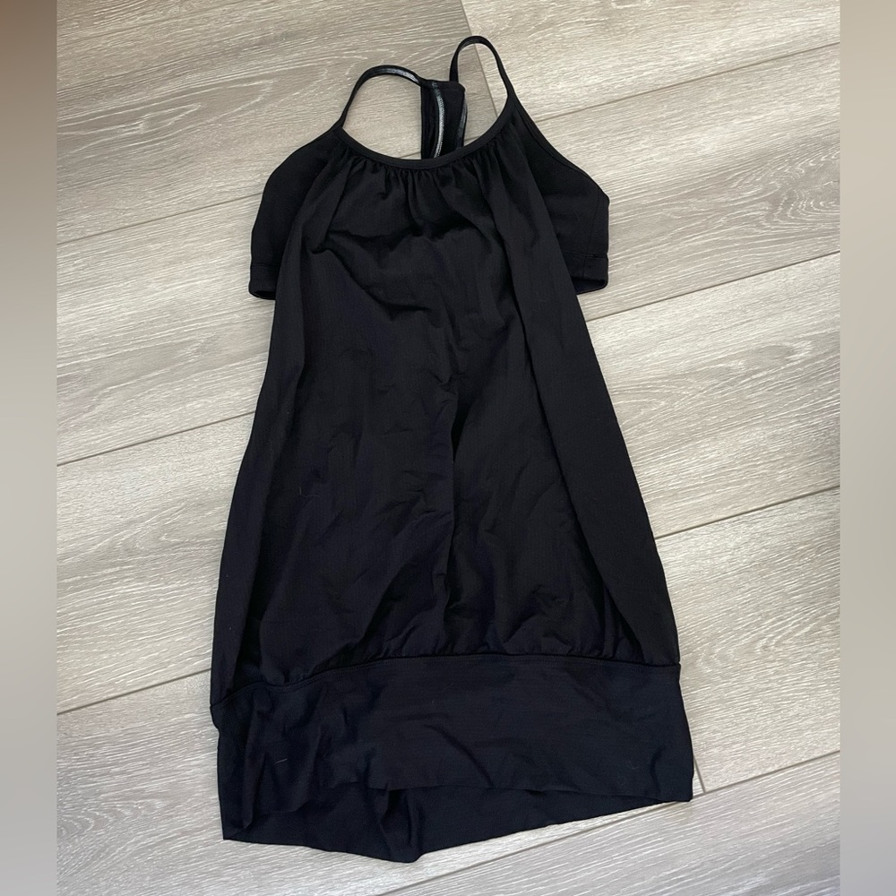 Lululemon top